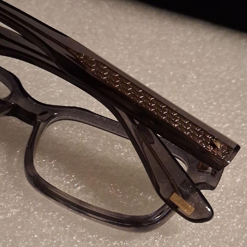 Modern Gray And Black Rectangular Glasses - image 2